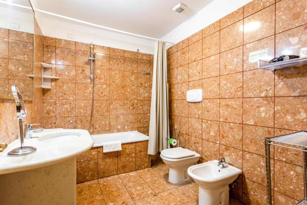 ונציה Molino Stucky Residence Suites מראה חיצוני תמונה